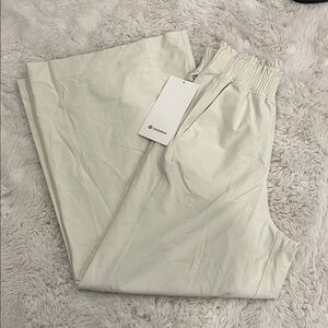 Lululemon Woven Ruffle-Waist Wide-Leg Crop Pants